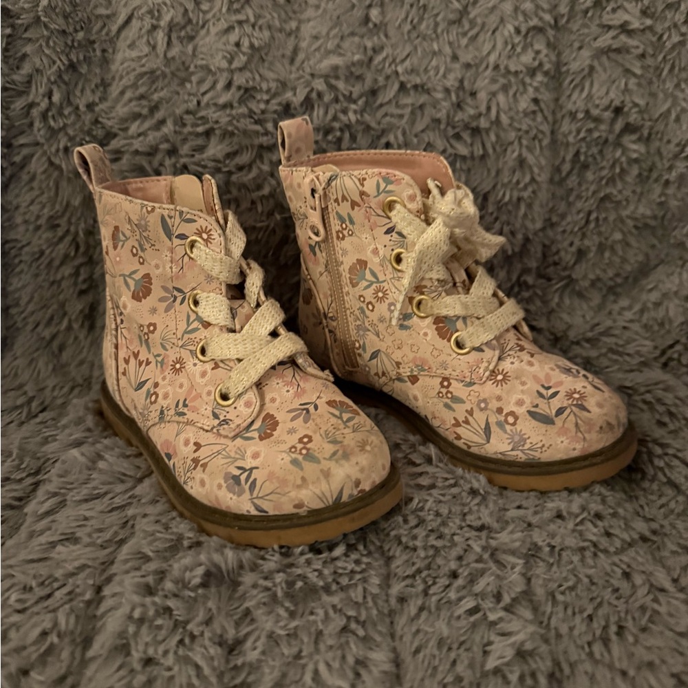 Cat and Jack - floral boot